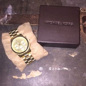 Michael kors watch